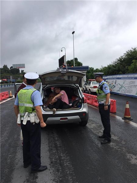 ���ź��޲غ��� ���ӿ�5����һ��7��ȥ����