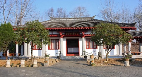 ��幼����