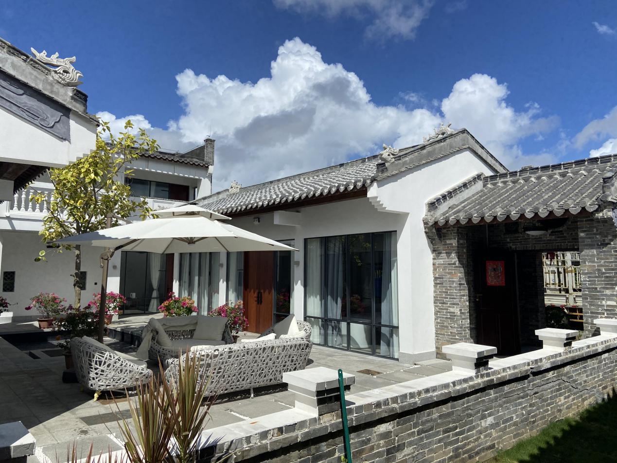 81982e9c2d13f40449f102fa26b5a35