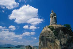 ������ֵ��ȥ�ľ����Ƽ��������졢�ͼ���¥